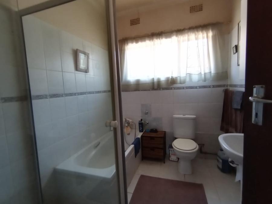 4 Bedroom Property for Sale in Parys Free State